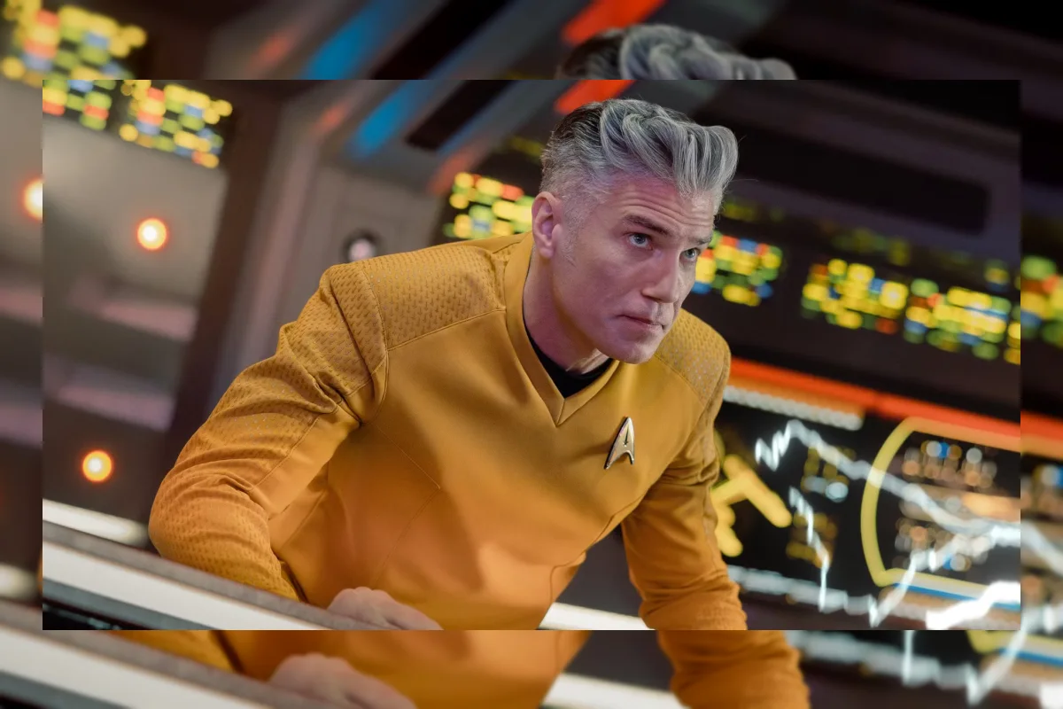 Ilustrasi komik Star Trek bertema gothik
