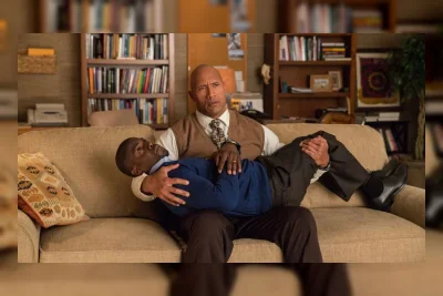 Dwayne Johnson Ungkap Rencana Debut Broadway Bersama Kevin Hart