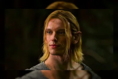 Jamie Campbell Bower sebagai Celeborn: Bukti Penantian The Rings of Power Terbayar