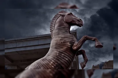 Sejarawan Odyssey Kritik Film Nolan: Kuda Troya Salah Tafsir