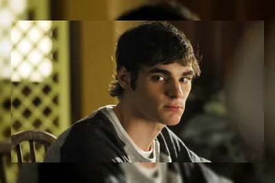 RJ Mitte Pemeran Walter Jr dalam Breaking Bad Meninggal Dunia di Usia 34 Tahun