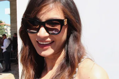 Gemma Chan dan Tanda Tanya Astrid di Serial Crazy Rich Asians