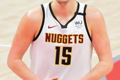 Suns vs Nuggets Trending, Denver Unggul 103-93 hingga Akhir Kuarter Ketiga