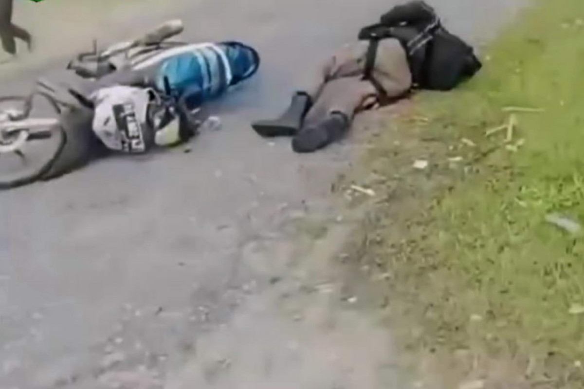 ASTAGFIRULLAH! Video Penembakan Briptu Agung Dibagikan TPNPB OPM, Terkapar di Samping Motornya
