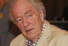 Pemeran Fred Weasley Harry Potter Menghembuskan Nafas Terakhir, Penyebab Michael Gambon Meninggal Dunia Usai Berjuang Lakukan Hal Ini,