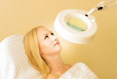 7 Langkah Super Efektif dalam Mengatasi Komedo di Wajah dan Mendapatkan Kulit Lebih Berseri, Pakai Skincare Salah Satunya?